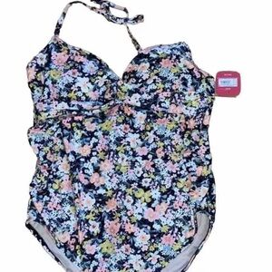 Isabel Maternity One Piece Swimsuit. NWT XXL.  Multicolor Floral Print.